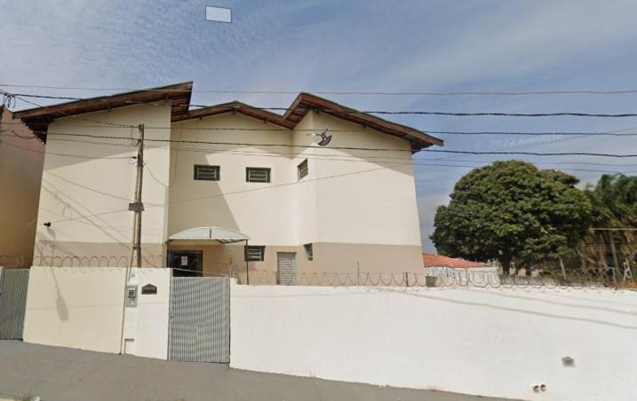 Kit Gt Apartment *